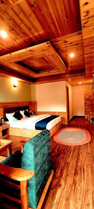 Hotel Nayra Manali,,3 star