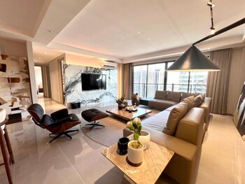 landison hotel penang