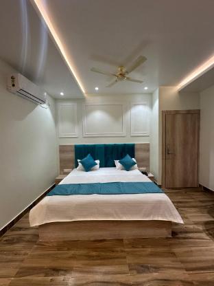 Hotel Ballian's Inn,,3 star