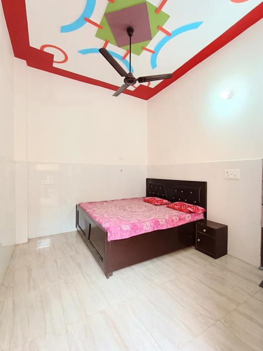 shri bade hanuman mandir guest house