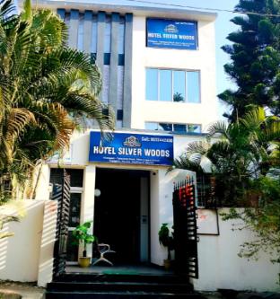 Hotel Silver Woods Ranchi,,3 star