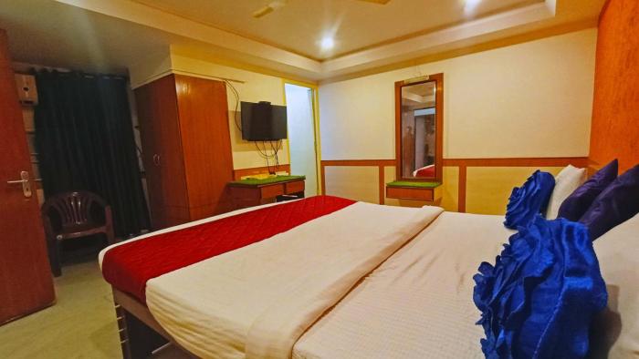 Sri Krishna Lodge,,3 star