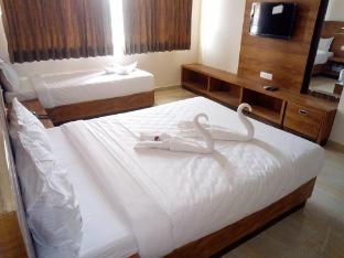 Lingaa’S Residency,,3 star