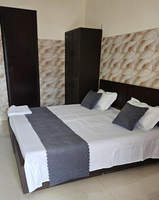 bhagat home stay