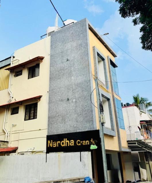 Nandha Grande Elite,,3 star