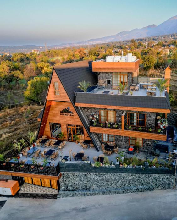 hill sides inn