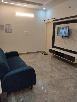 avyukt homestay