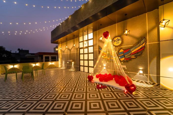 Palm Hotel Mansarovar,,3 star