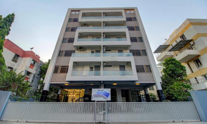 Comfort Inn Baner,,3 star