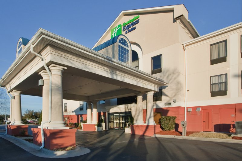 Holiday Inn Express Hotel & Suites Laurinburg, An Ihg Hotel