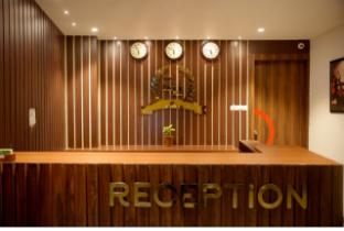 Hotel Green Wood,,5 star