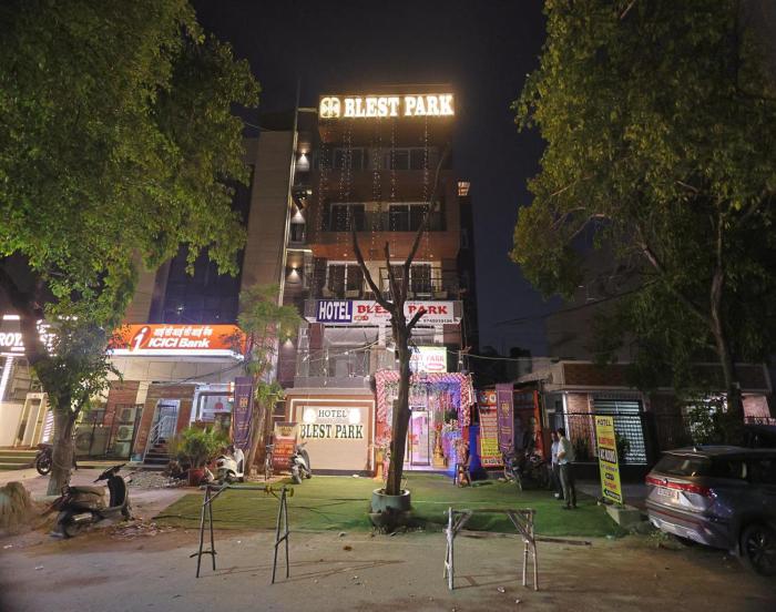 Hotel Royal Galaxy Blest Park,,3 star