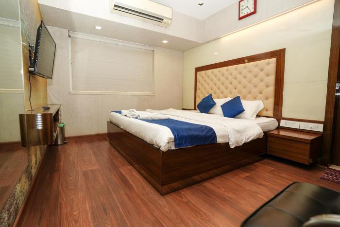 Zenith Homes - Powai Suites,,2 star