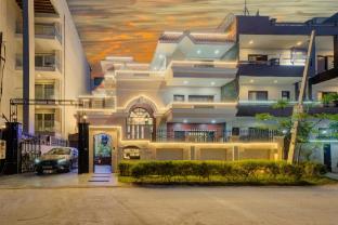 Amrit Villa, Gurugram, Haryana ,,3 star