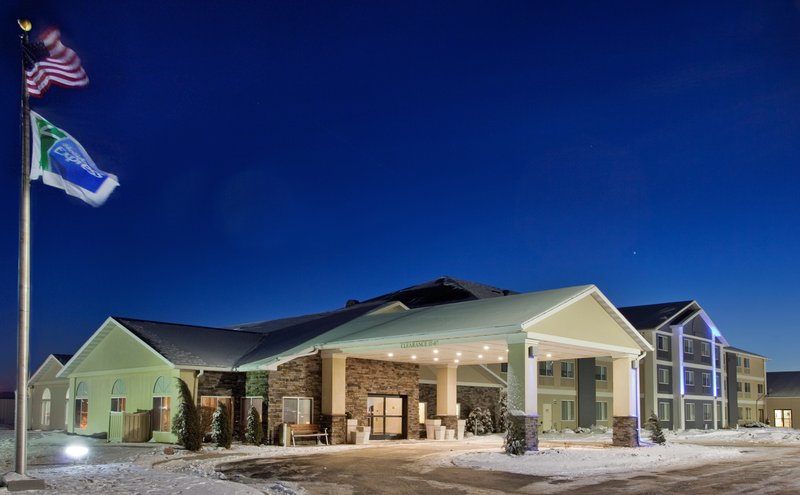 Holiday Inn Express Hotel & Suites Beatrice, An Ihg Hotel,Nebraska>>Beatrice,2.5 star