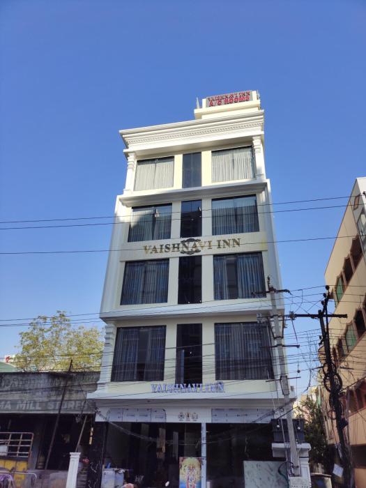 Vaishnavi Inn,,2 star
