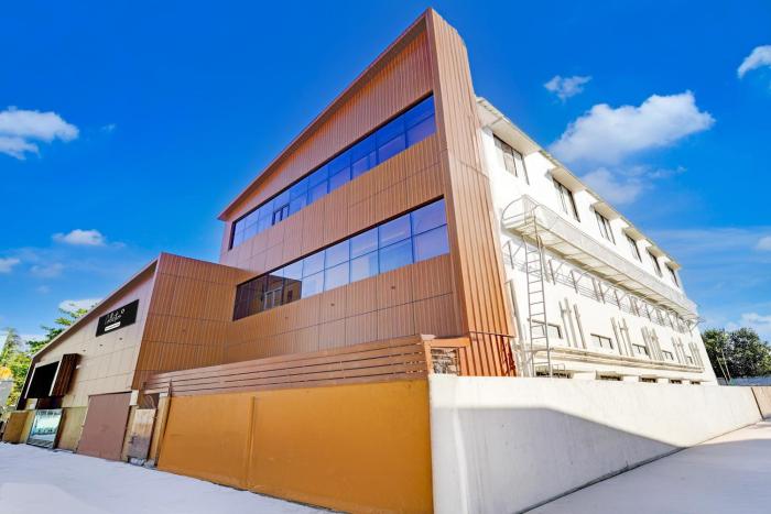 Super Collection O Kundrathur Near Murugan Temple,,3 star