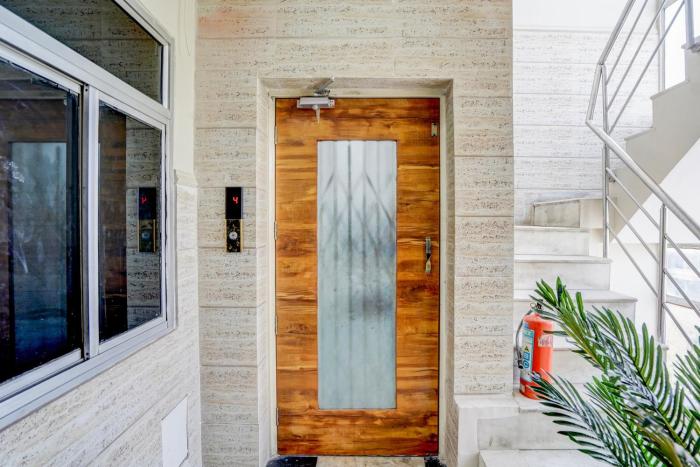 Super Hotel O Heera Palace,,3 star