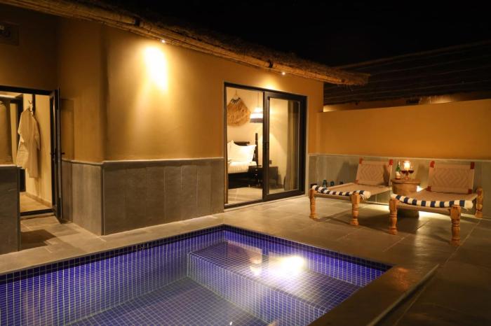 The Foothills Escape,,5 star