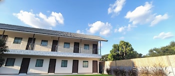 ko lanta hotels and co working space