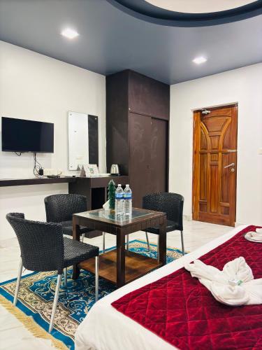 room-image