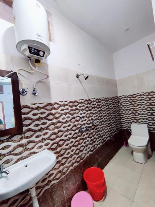 Hotel Maya Residency Sonprayag,,3 star