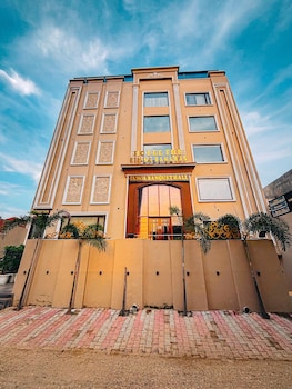 Hotel The Rising Banaras,,3 star