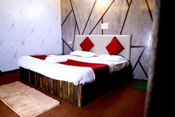 The Escapee Resort,,3 star