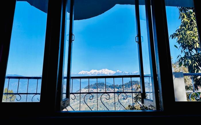 mountain view homestay