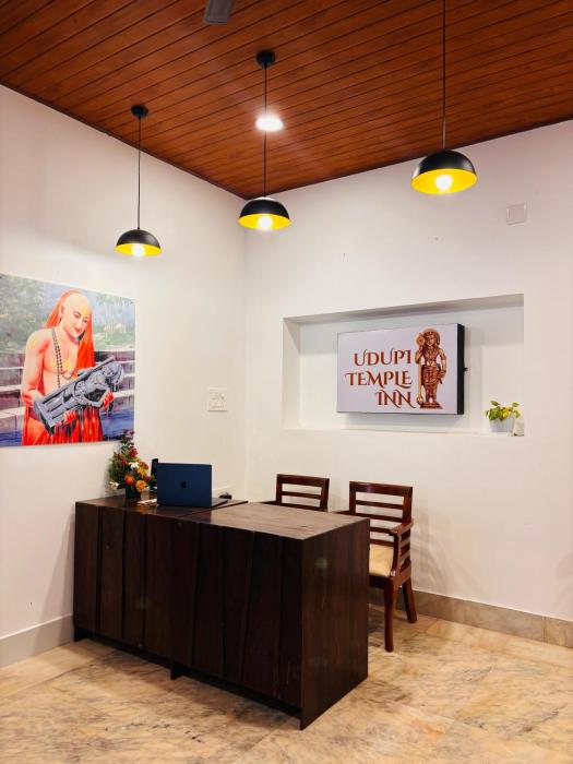 Udupi Temple Inn,,5 star