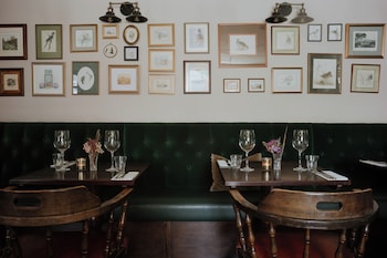 The Boars Head,,4 star