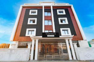 townhouse shree jagannath puri