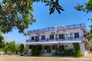 Hotel Hari Om,,2 star