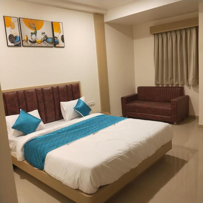 Hotel Krishna Park ,,3 star