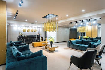 metropol club house