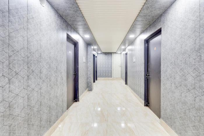 Hotel O Grand Heights,,3 star