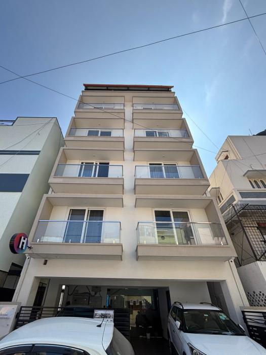 Housr 24 Serviced Apartment Koramangala Bangalore,,3 star