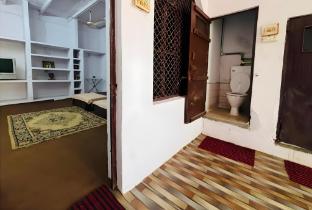 Lumec Home Stay,,5 star