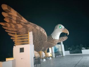 Octagon Beach Resort Pondicherry,,3 star