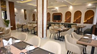 The Solitaire Hotel,,4 star