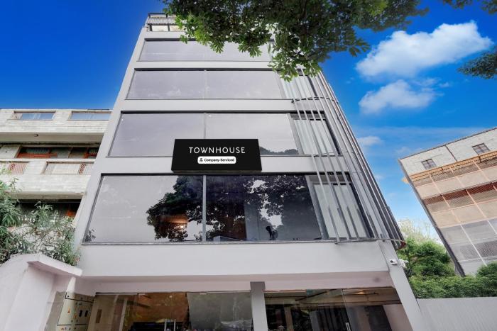 hotel o nirman vihar metro station formerly hotel swastik residency