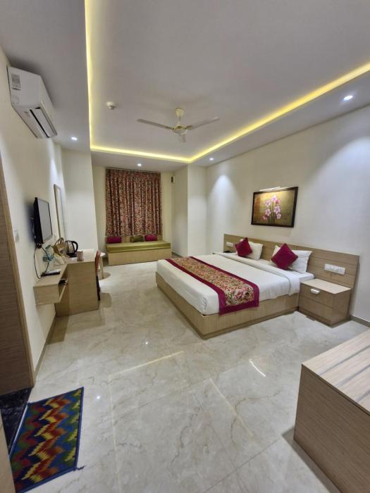 Hotel Grand Vasante,,2 star