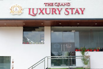 The Grand Luxury Stay Hotel,,3 star