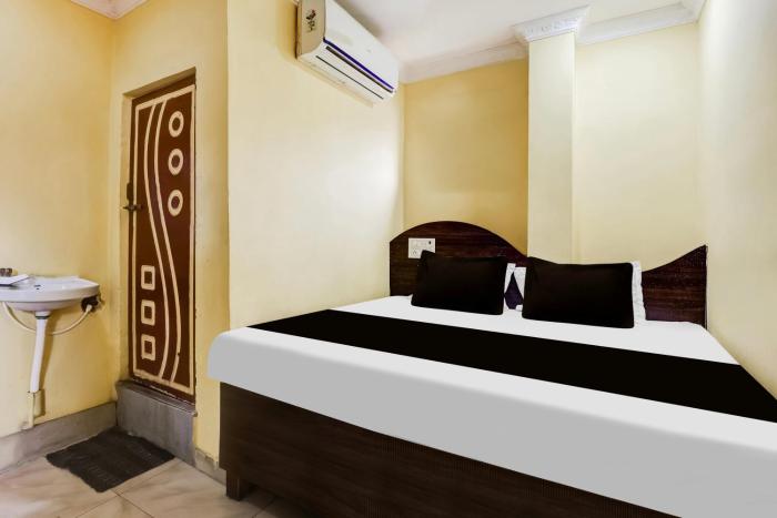 Hotel O Sri Sai Mani Lodge,,4 star