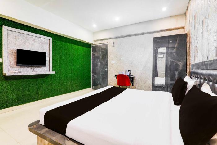 hotel o ayodhya near airport
