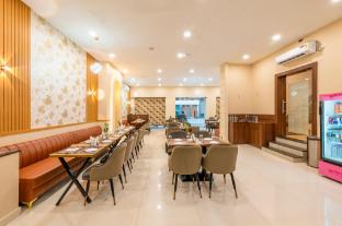 Hotel Silver Stone,,3 star