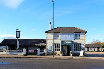 Dog And Partridge Inn,,3 star