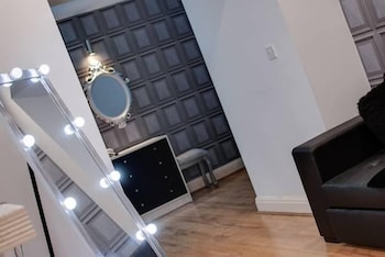 dukes street apartment hotel