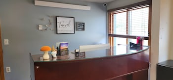 hampton motel