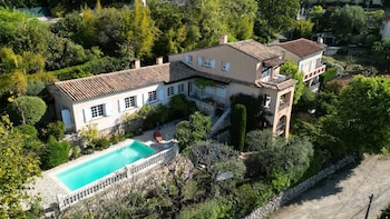 Les Petites Terrasses,,3 star